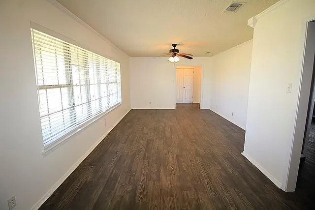 $1,995 | 8228 County Road 1004, Joshua, TX 76058