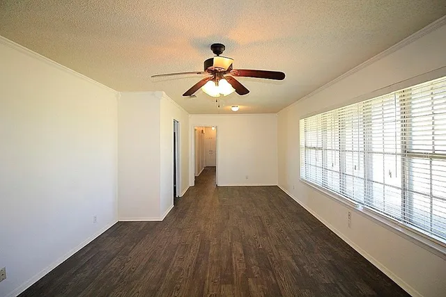 $1,995 | 8228 County Road 1004, Joshua, TX 76058