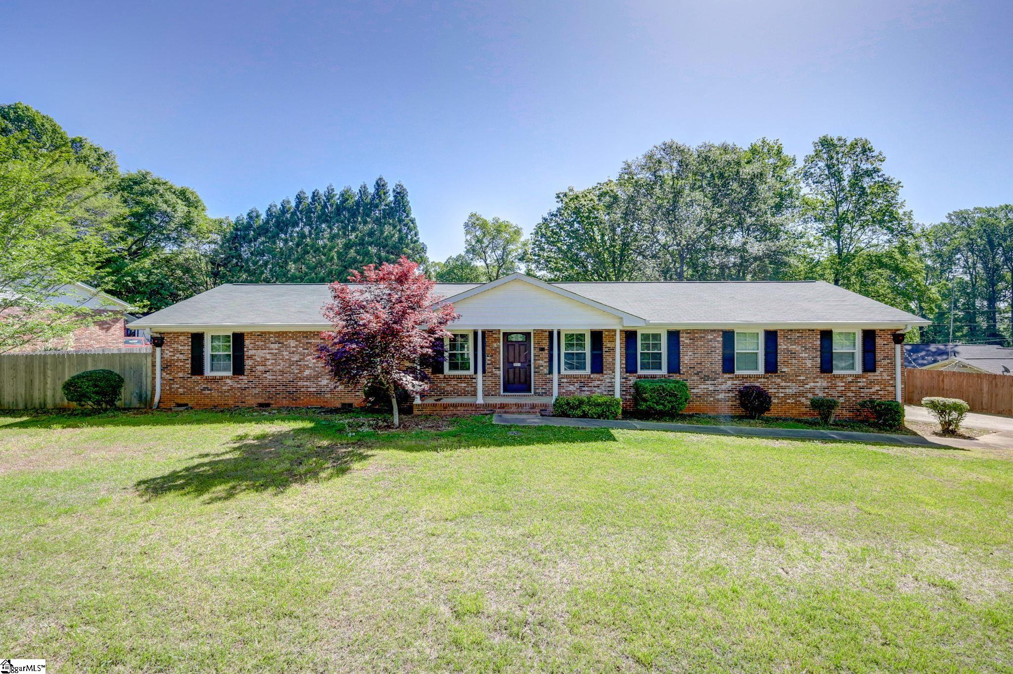 311 Longview Terrace Easley, SC 29642 - Photo 2 of 26