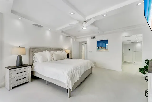 $1,995,000 | 3360 South Ocean Boulevard, Unit 5 G II, Palm Beach, FL 33480