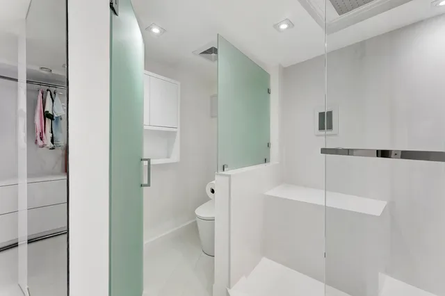 $1,995,000 | 3360 South Ocean Boulevard, Unit 5 G II, Palm Beach, FL 33480