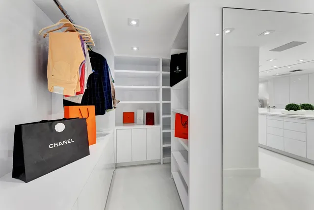 $1,995,000 | 3360 South Ocean Boulevard, Unit 5 G II, Palm Beach, FL 33480