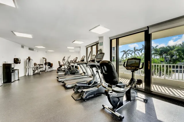 $1,995,000 | 3360 South Ocean Boulevard, Unit 5 G II, Palm Beach, FL 33480