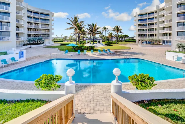$1,995,000 | 3360 South Ocean Boulevard, Unit 5 G II, Palm Beach, FL 33480