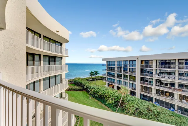 $1,995,000 | 3360 South Ocean Boulevard, Unit 5 G II, Palm Beach, FL 33480