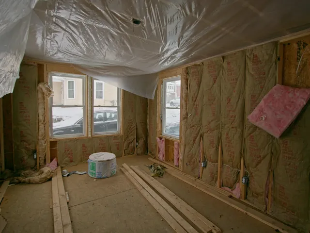 $99,000 | 715 17th Street, Monroe, WI 53566