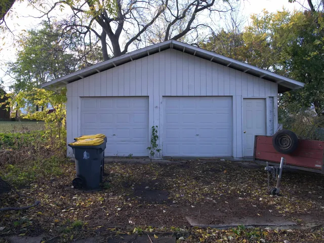 $99,000 | 715 17th Street, Monroe, WI 53566