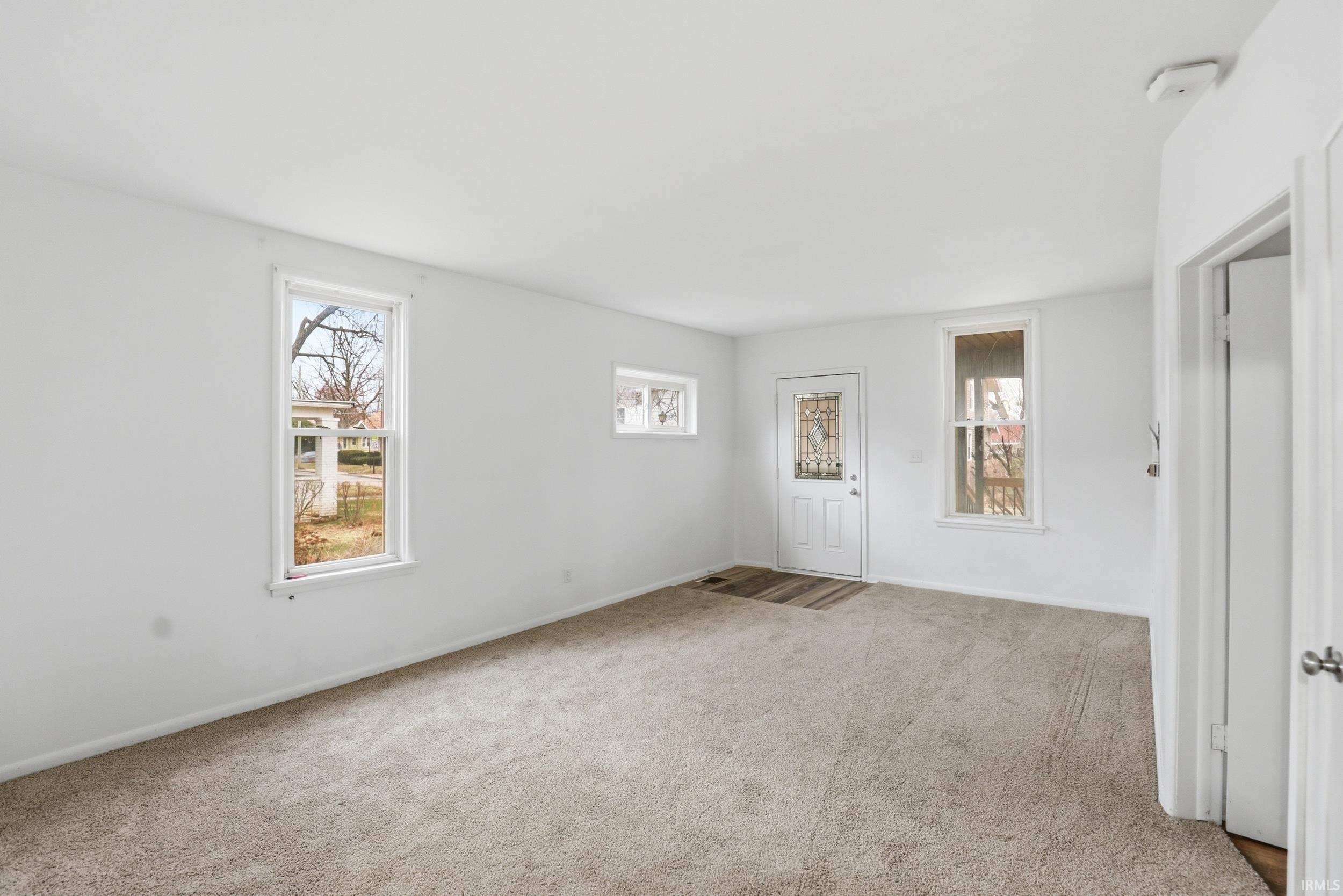 1417 Barthold Street Fort Wayne, IN 46808 - Photo 4 of 24