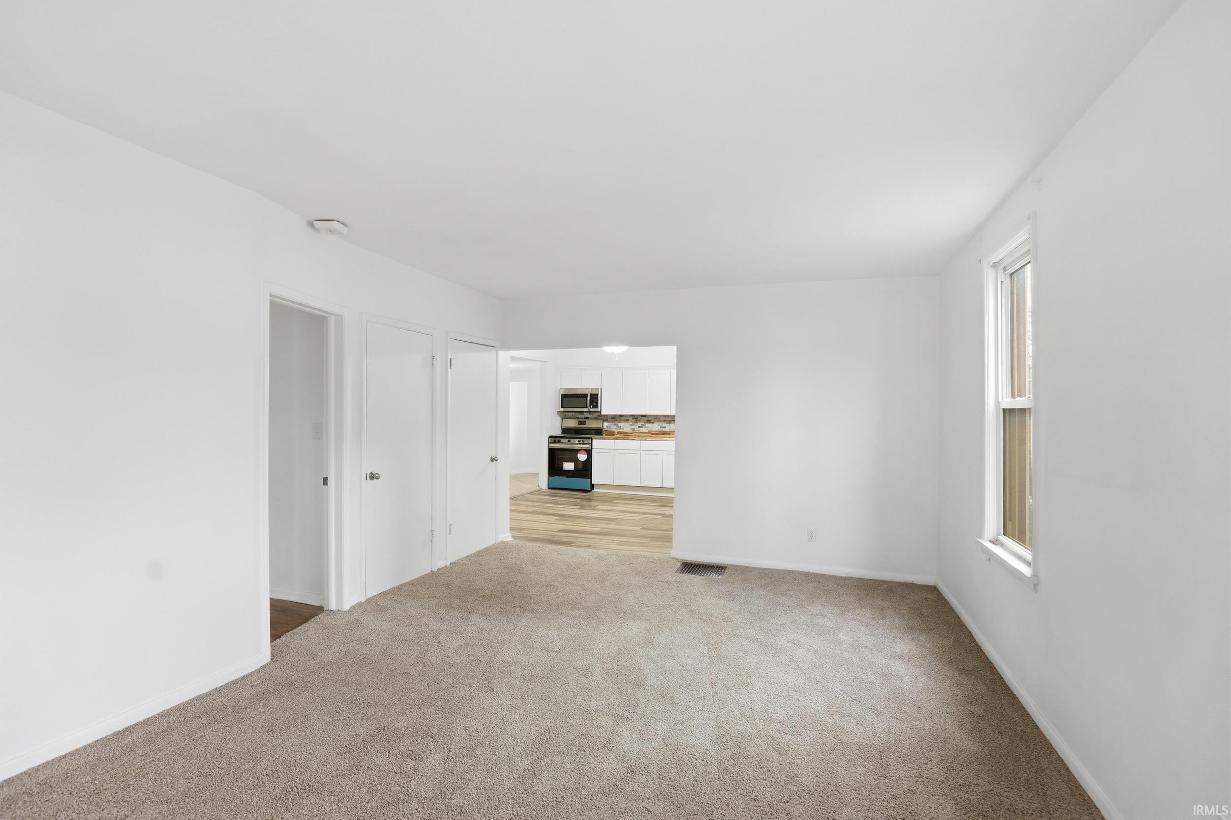 1417 Barthold Street Fort Wayne, IN 46808 - Photo 5 of 24