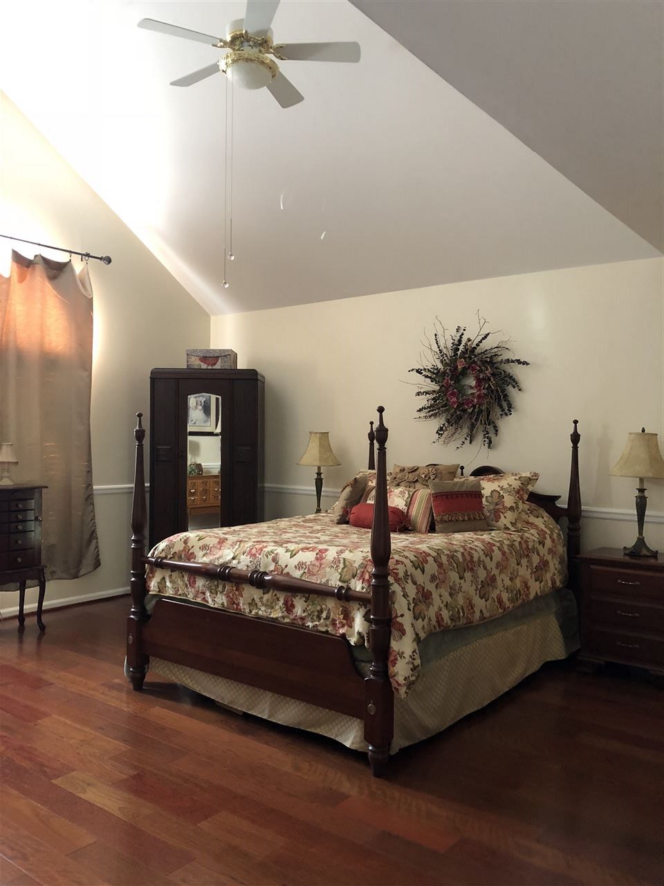 49442 Monte Road New Baltimore, MI 48047 - Photo 14 of 20 31364149-13.JPG