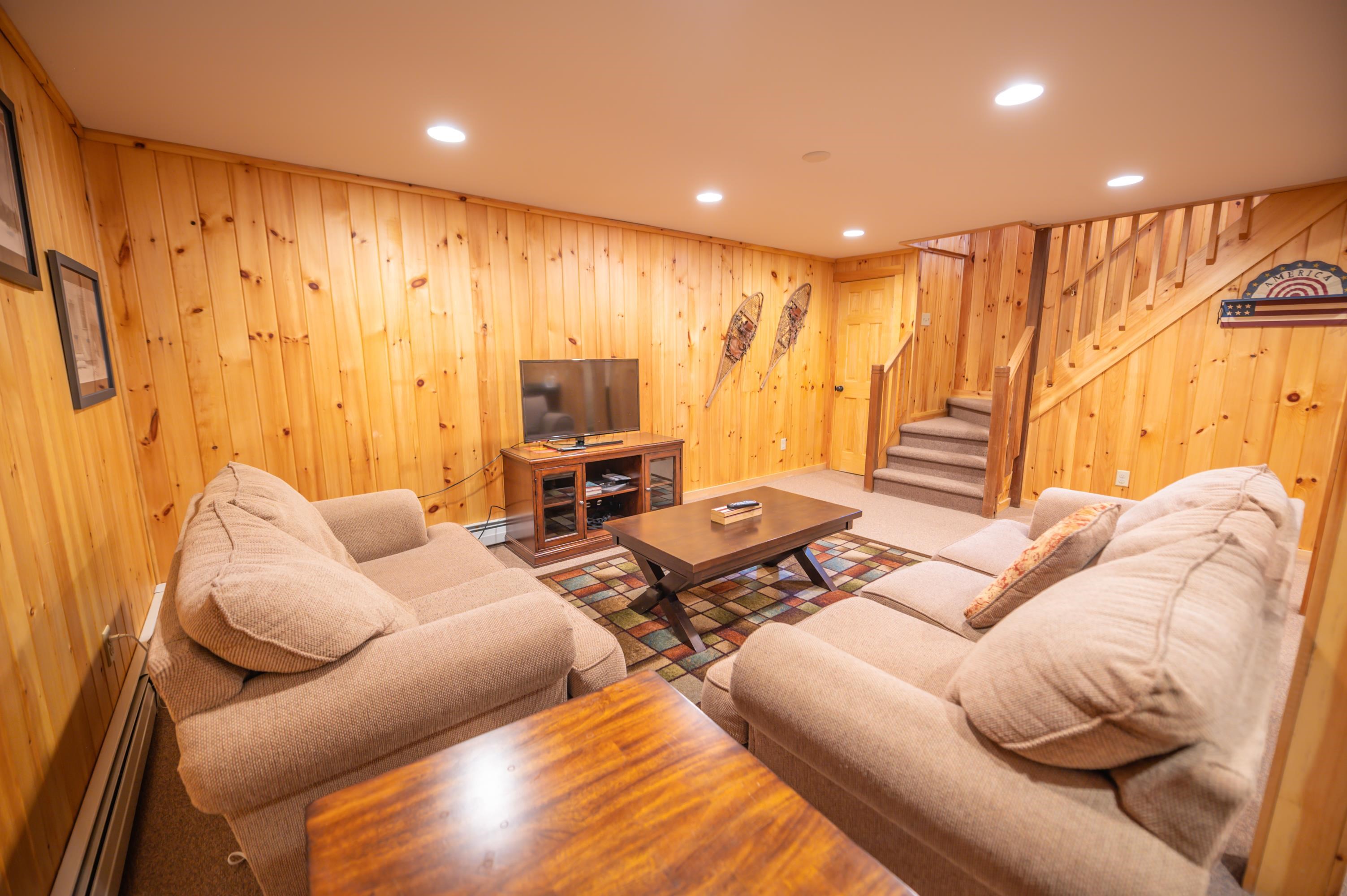 38 Bears Den Road West Dover, VT 05356 - Photo 17 of 33