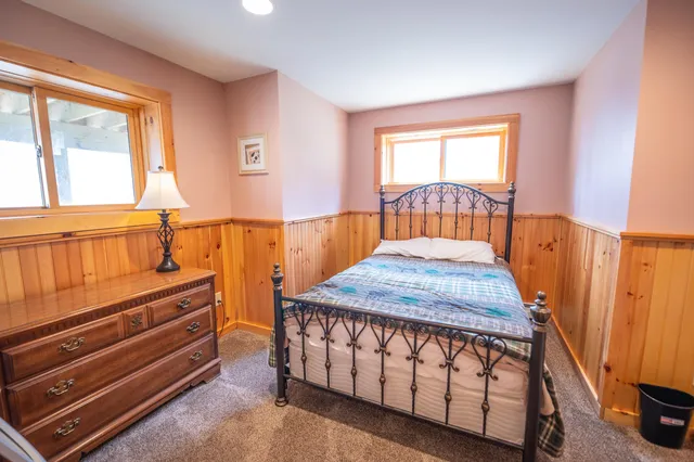 $899,000 | 38 Bears Den Road, West Dover, VT 05356