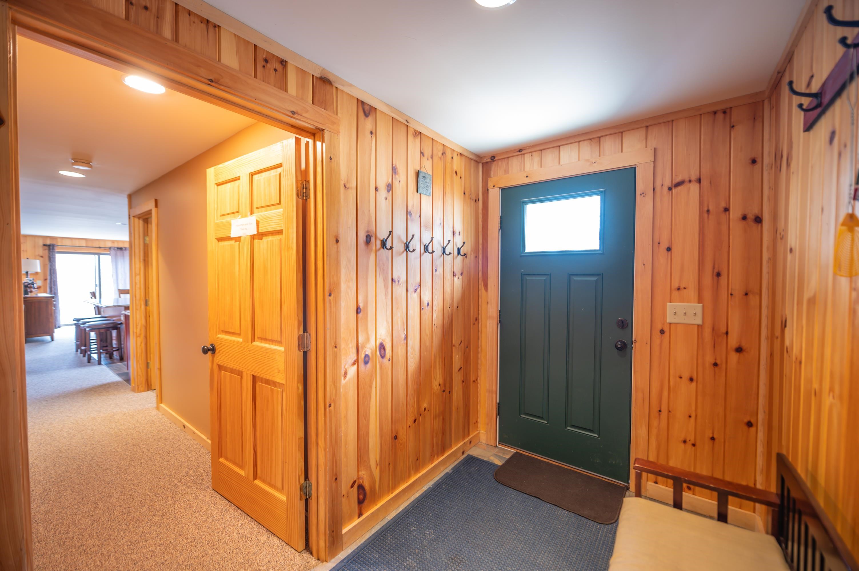 38 Bears Den Road West Dover, VT 05356 - Photo 23 of 33