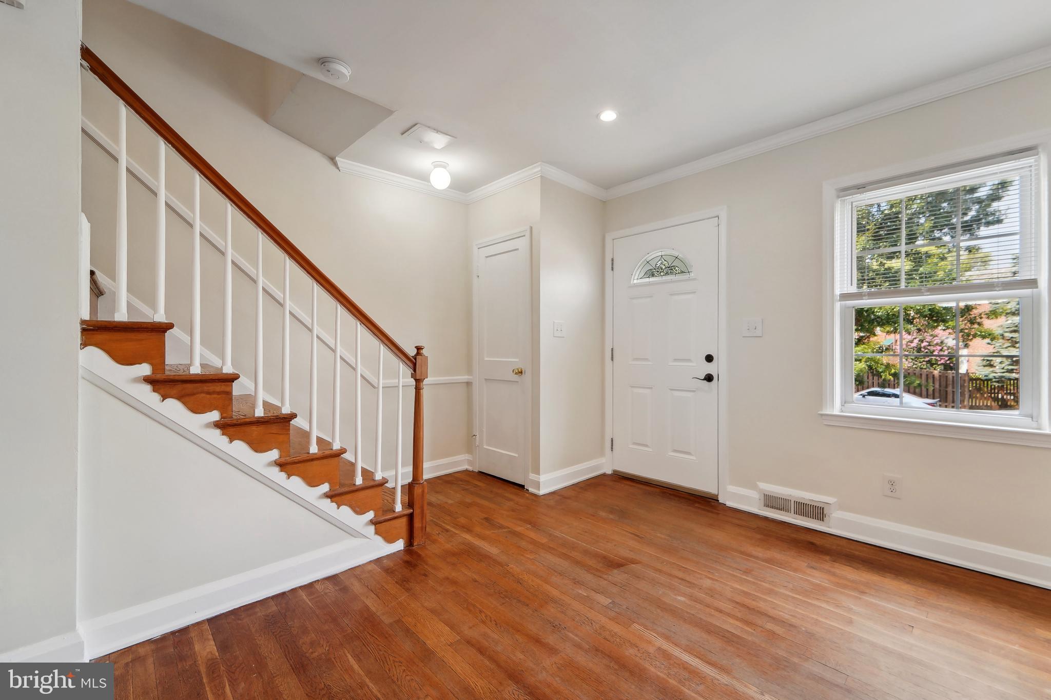 1875 Loch Shiel Road Towson, MD 21286 - Photo 6 of 40 Entry