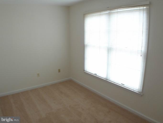 3535 Rippling Way Laurel, MD 20724 - Photo 22 of 28 Sitting Room