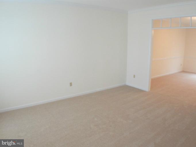 3535 Rippling Way Laurel, MD 20724 - Photo 7 of 28 Living Room