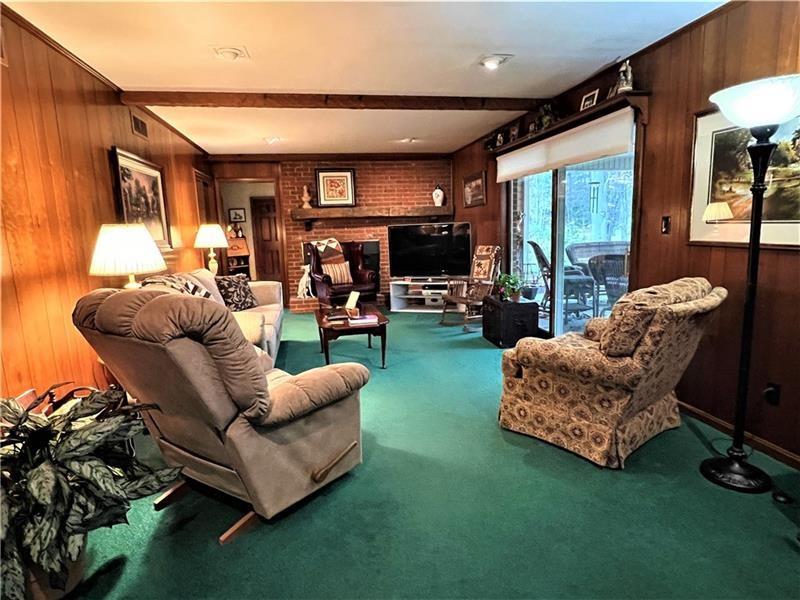 215 Raptor Circle New Castle, PA 16105 - Photo 8 of 25 Gallery Image 8