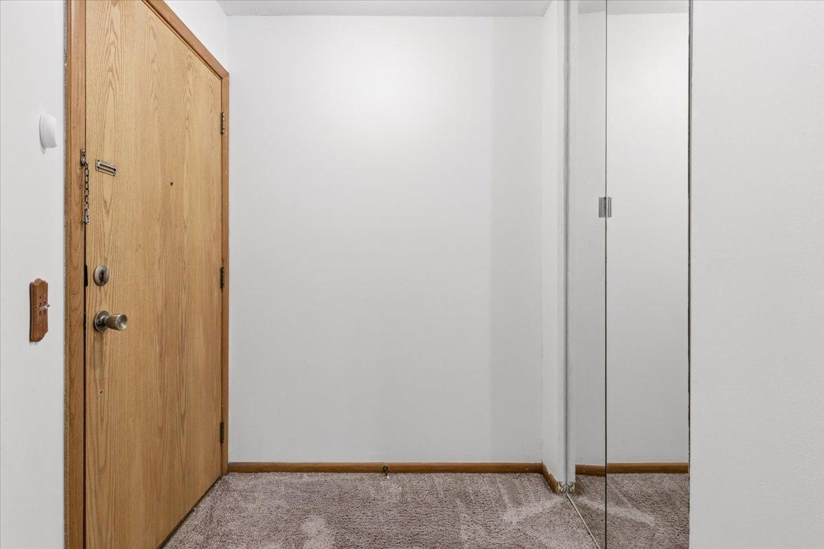 9147 Highway 55, Unit 102 Golden Valley, MN 55427 - Photo 21 of 25