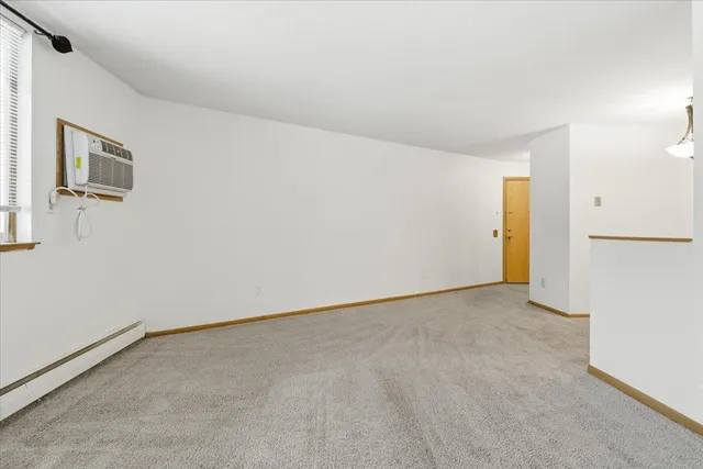 $122,500 | 9147 Highway 55, Unit 102, Golden Valley, MN 55427