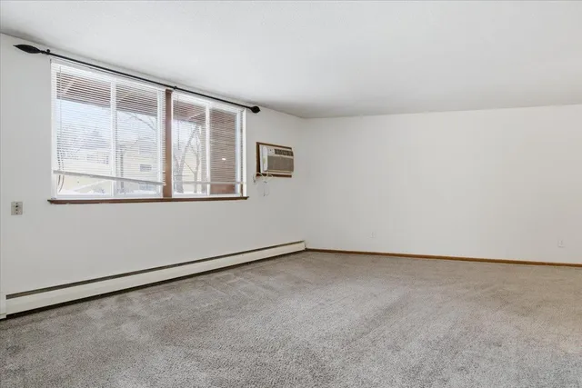 $122,500 | 9147 Highway 55, Unit 102, Golden Valley, MN 55427