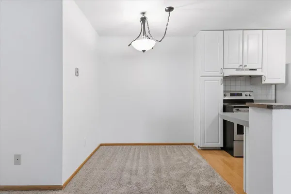 $122,500 | 9147 Highway 55, Unit 102, Golden Valley, MN 55427