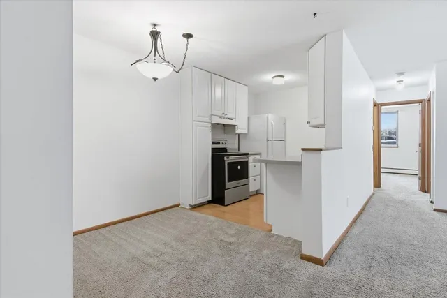 $122,500 | 9147 Highway 55, Unit 102, Golden Valley, MN 55427