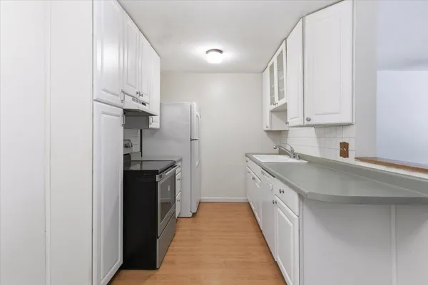 $122,500 | 9147 Highway 55, Unit 102, Golden Valley, MN 55427