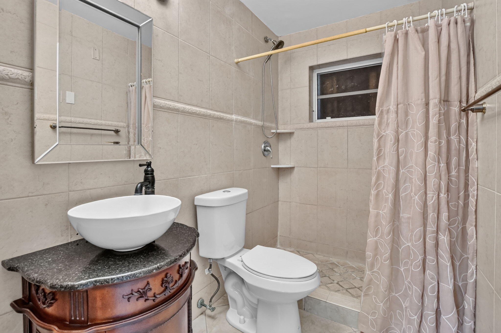 421 Southwest 2nd Street Boca Raton, FL 33432 - Photo 22 of 36 Bathroom 2