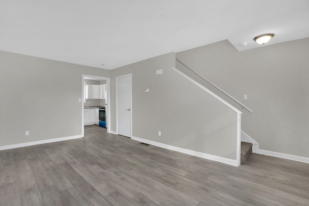 140-142 Cherry Street Springfield, MA 01105 - Photo 18 of 31 Gallery Image 18