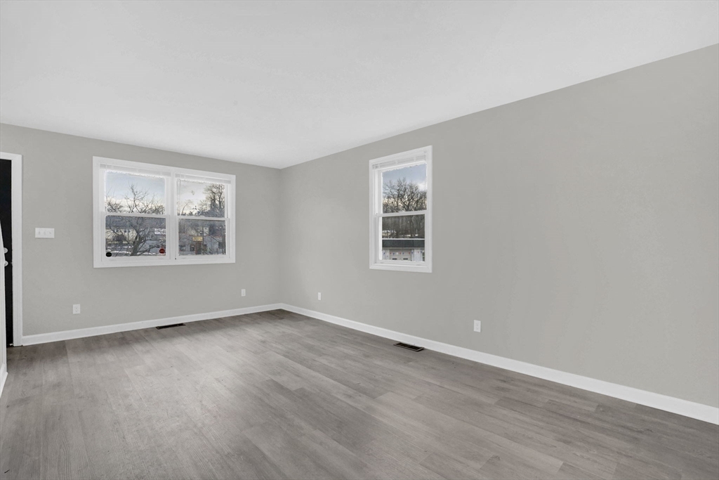 140-142 Cherry Street Springfield, MA 01105 - Photo 20 of 31 Gallery Image 20