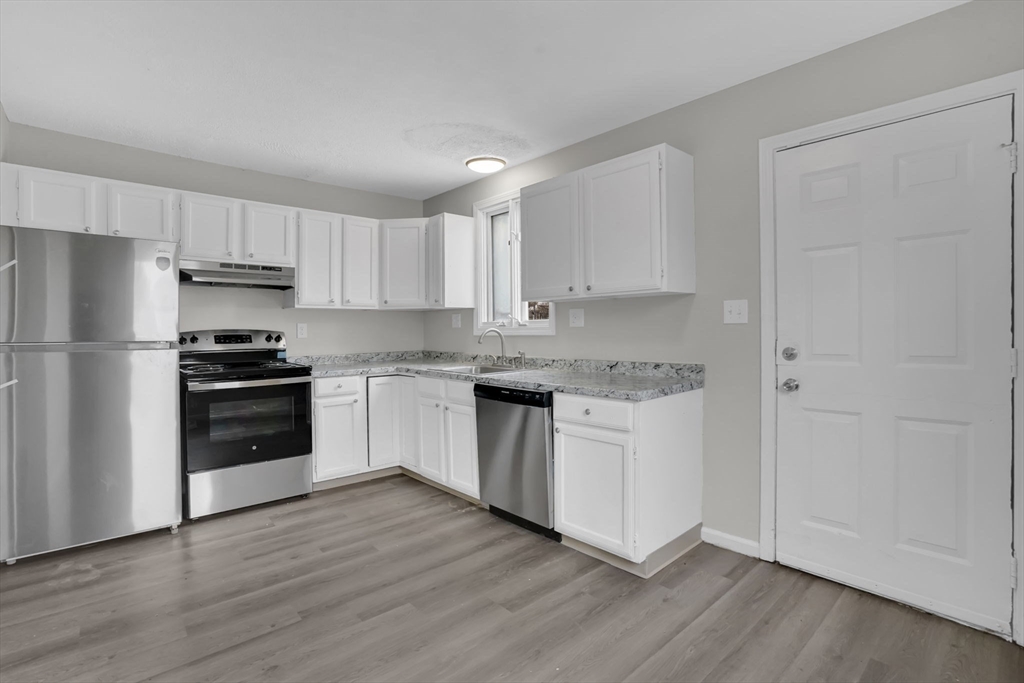 140-142 Cherry Street Springfield, MA 01105 - Photo 7 of 31 Gallery Image 7