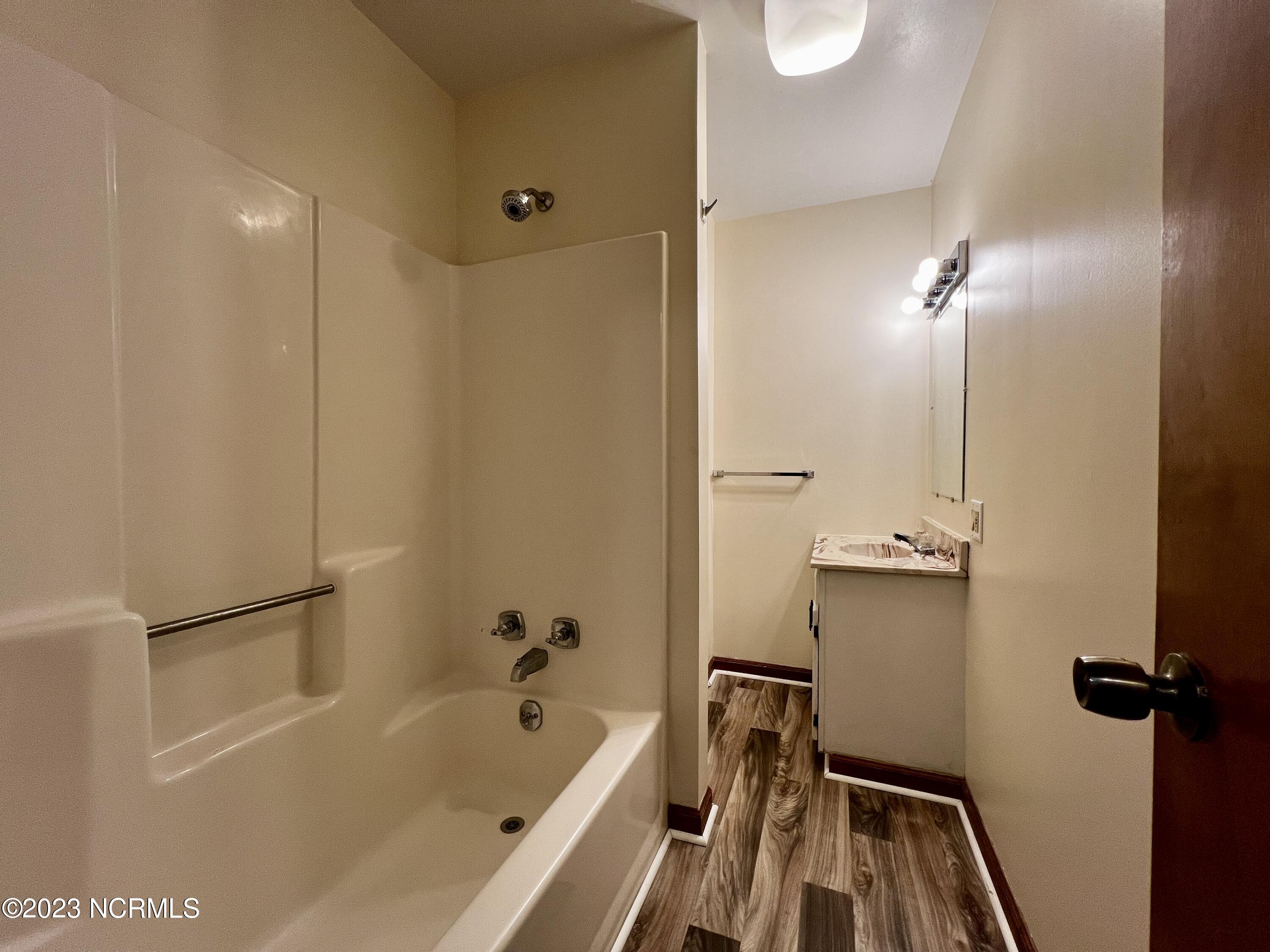 1221 Riverside Avenue, Unit 208 Elizabeth City, NC 27909 - Photo 11 of 13 IMG_9151 2023-12-03 15_13_26