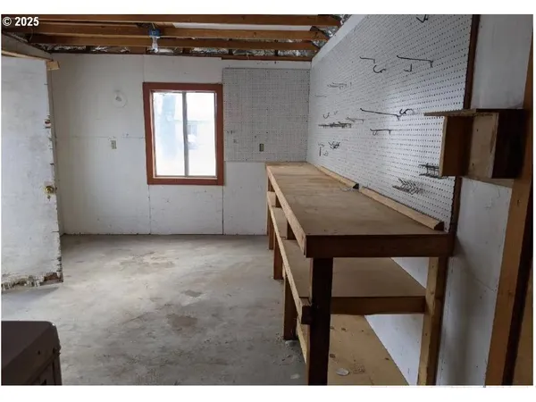 $260,000 | 530 West A Street, Burns, OR 97720