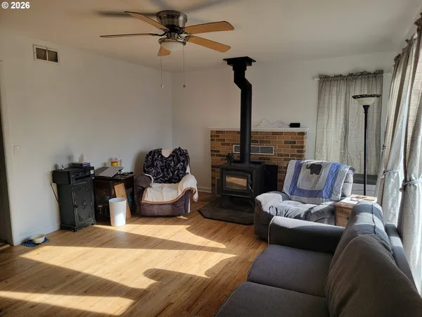 $260,000 | 530 West A Street, Burns, OR 97720