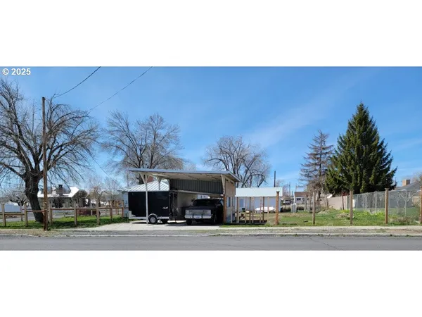 $260,000 | 530 West A Street, Burns, OR 97720