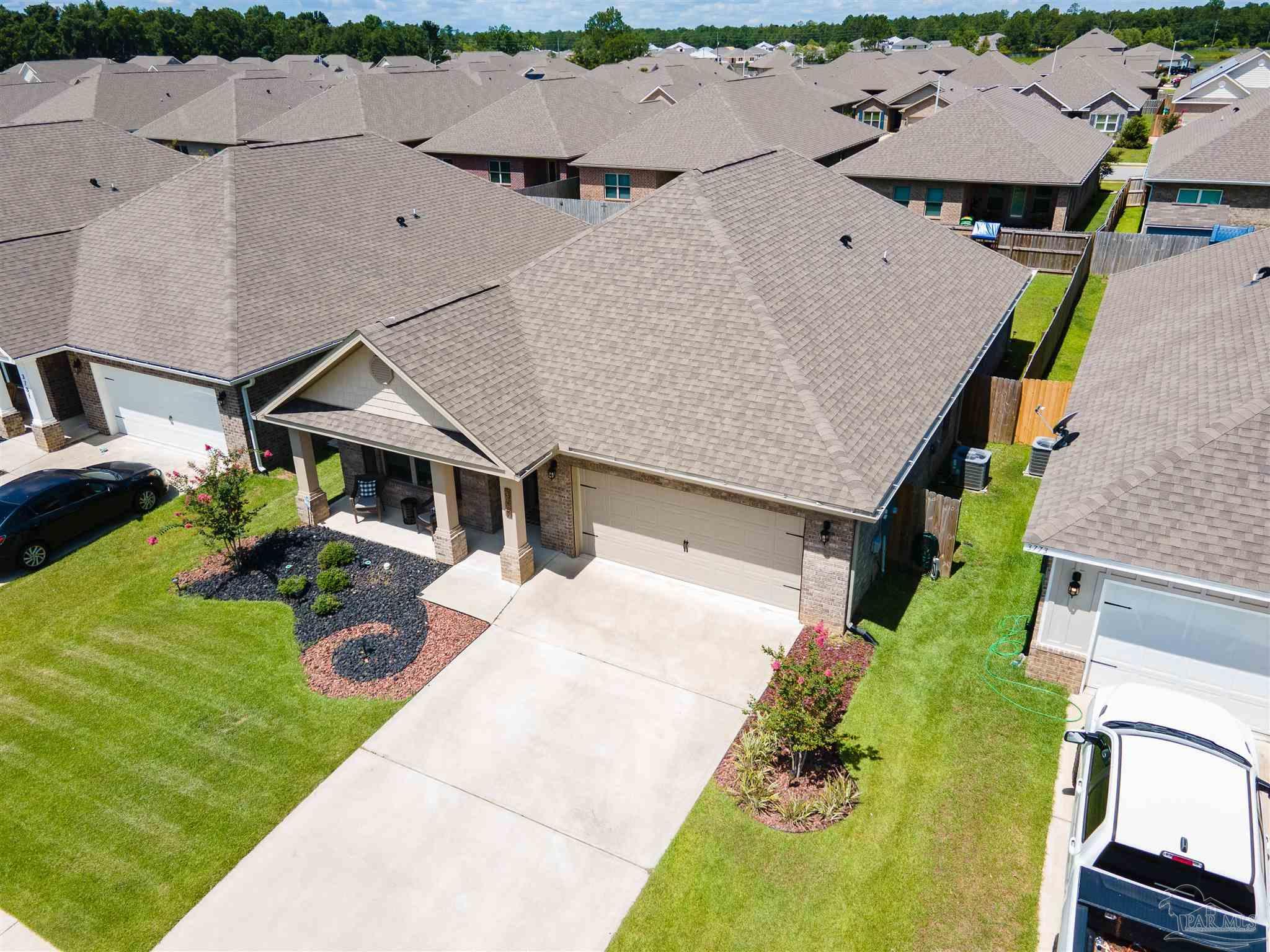 3777 Hawks Landing Circle Pace, FL 32571 - Photo 3 of 48