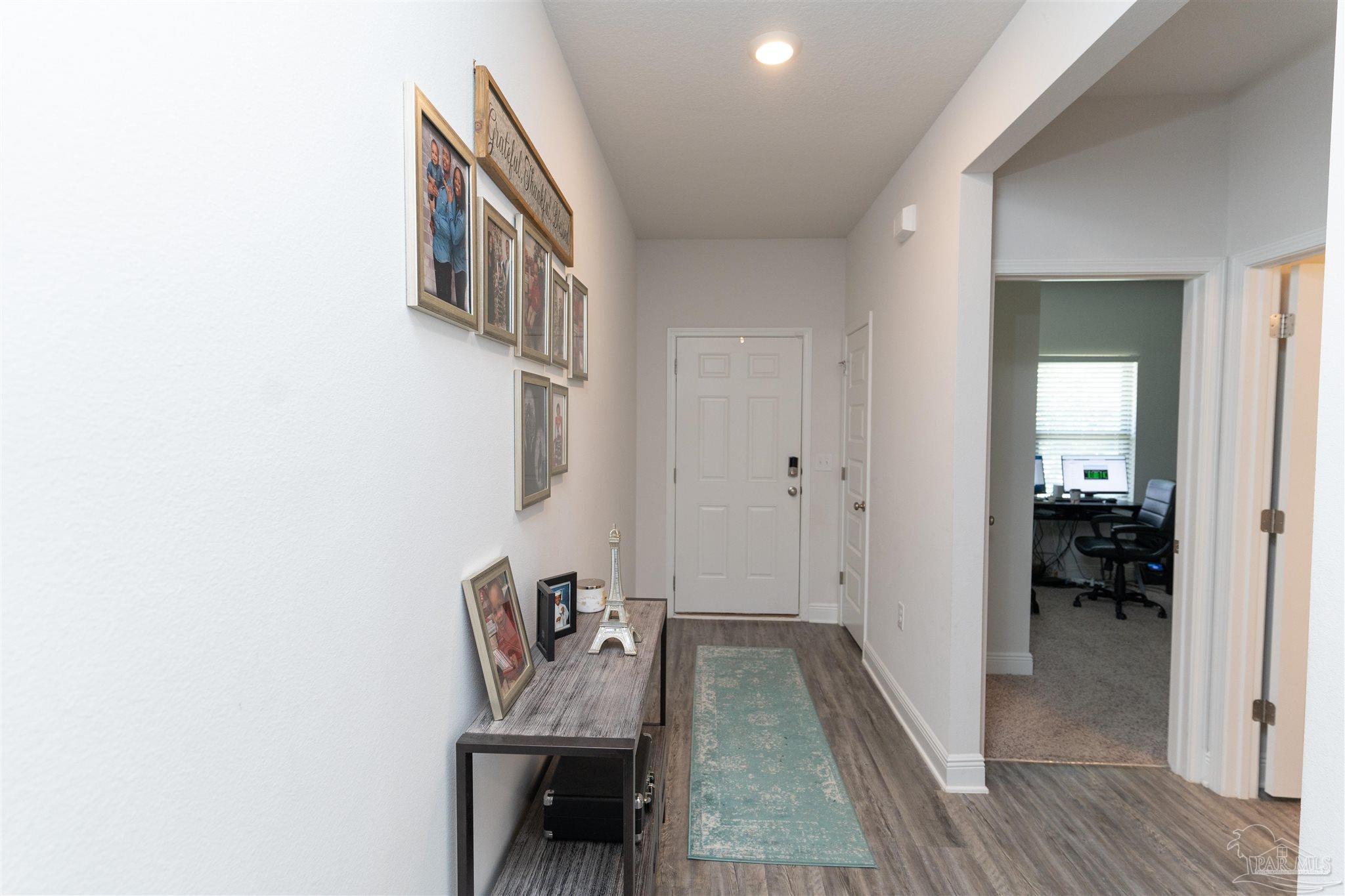 3777 Hawks Landing Circle Pace, FL 32571 - Photo 6 of 48