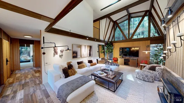 $1,775,000 | 391 San Geronimo Valley Drive, San Geronimo, CA 94963