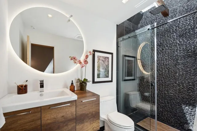 $1,775,000 | 391 San Geronimo Valley Drive, San Geronimo, CA 94963