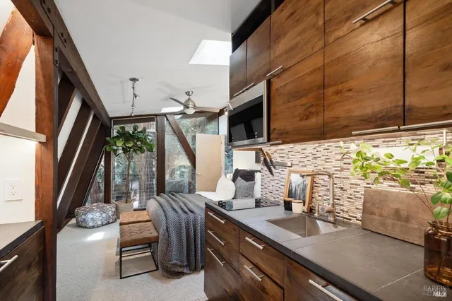 $1,775,000 | 391 San Geronimo Valley Drive, San Geronimo, CA 94963