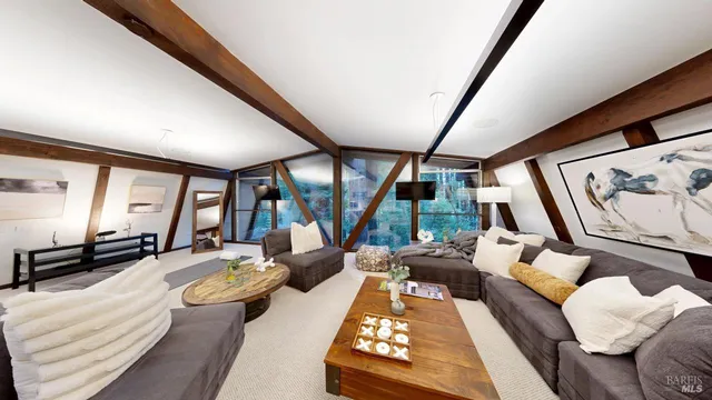 $1,775,000 | 391 San Geronimo Valley Drive, San Geronimo, CA 94963