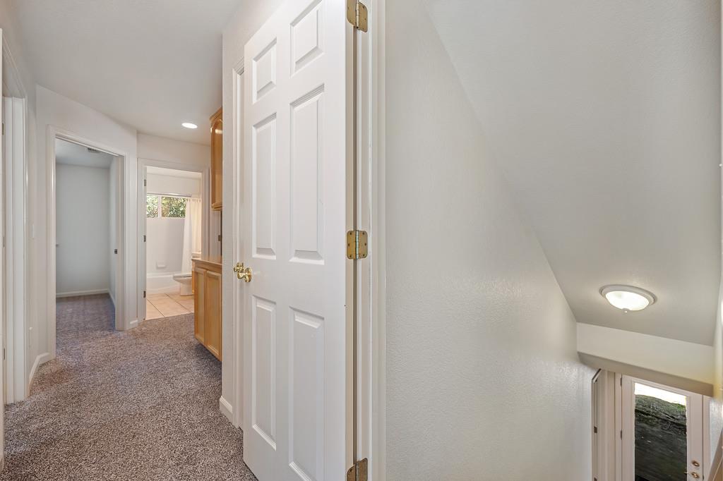 10767 Joeger Road Auburn, CA 95602 - Photo 49 of 96