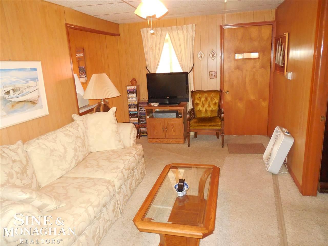 6383 Dyke Road Algonac, MI 48001 - Photo 14 of 27 Gallery Image 14