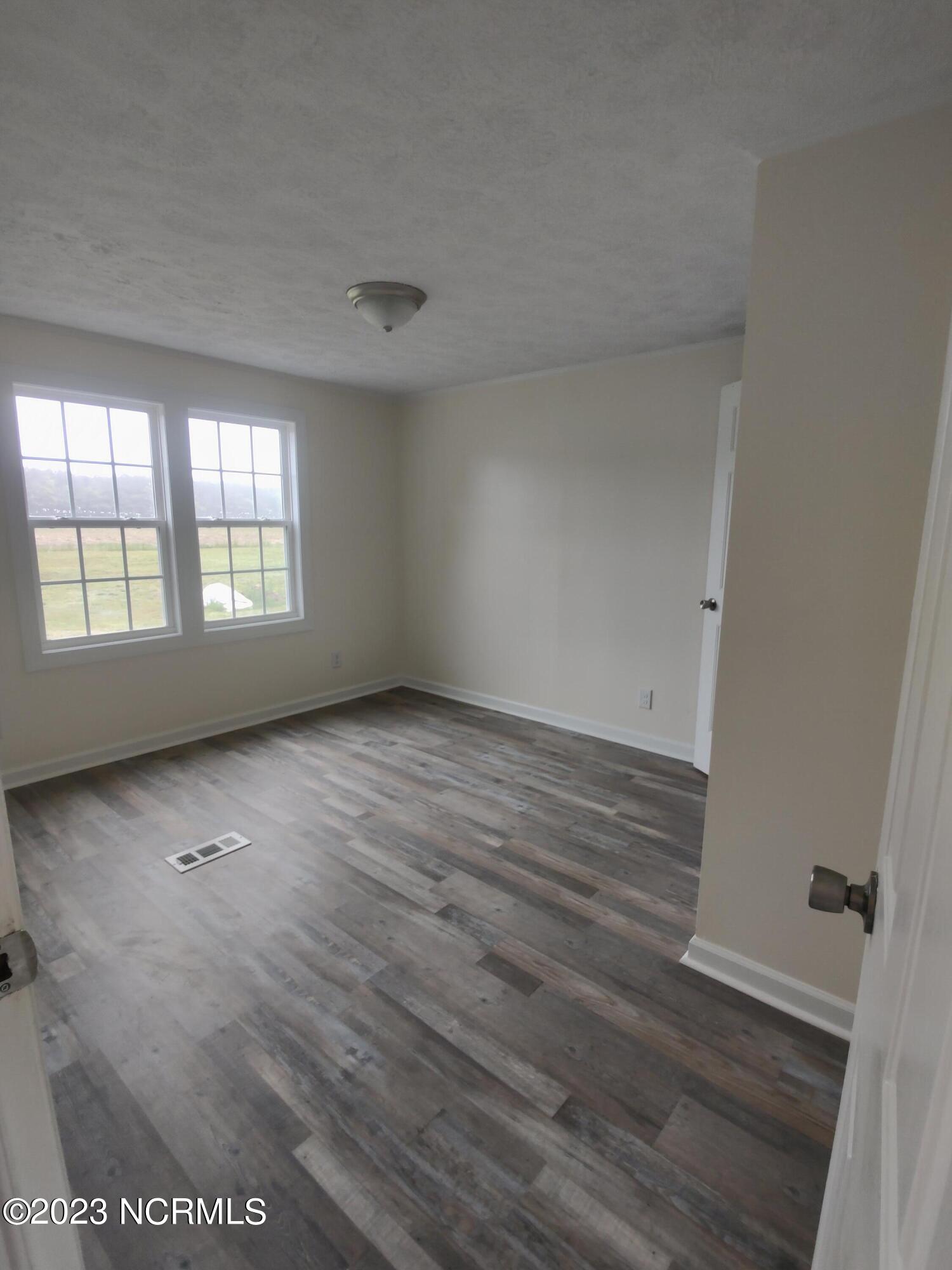6475 Slabtown Road Wilson, NC 27893 - Photo 16 of 20 Back bedroom #4