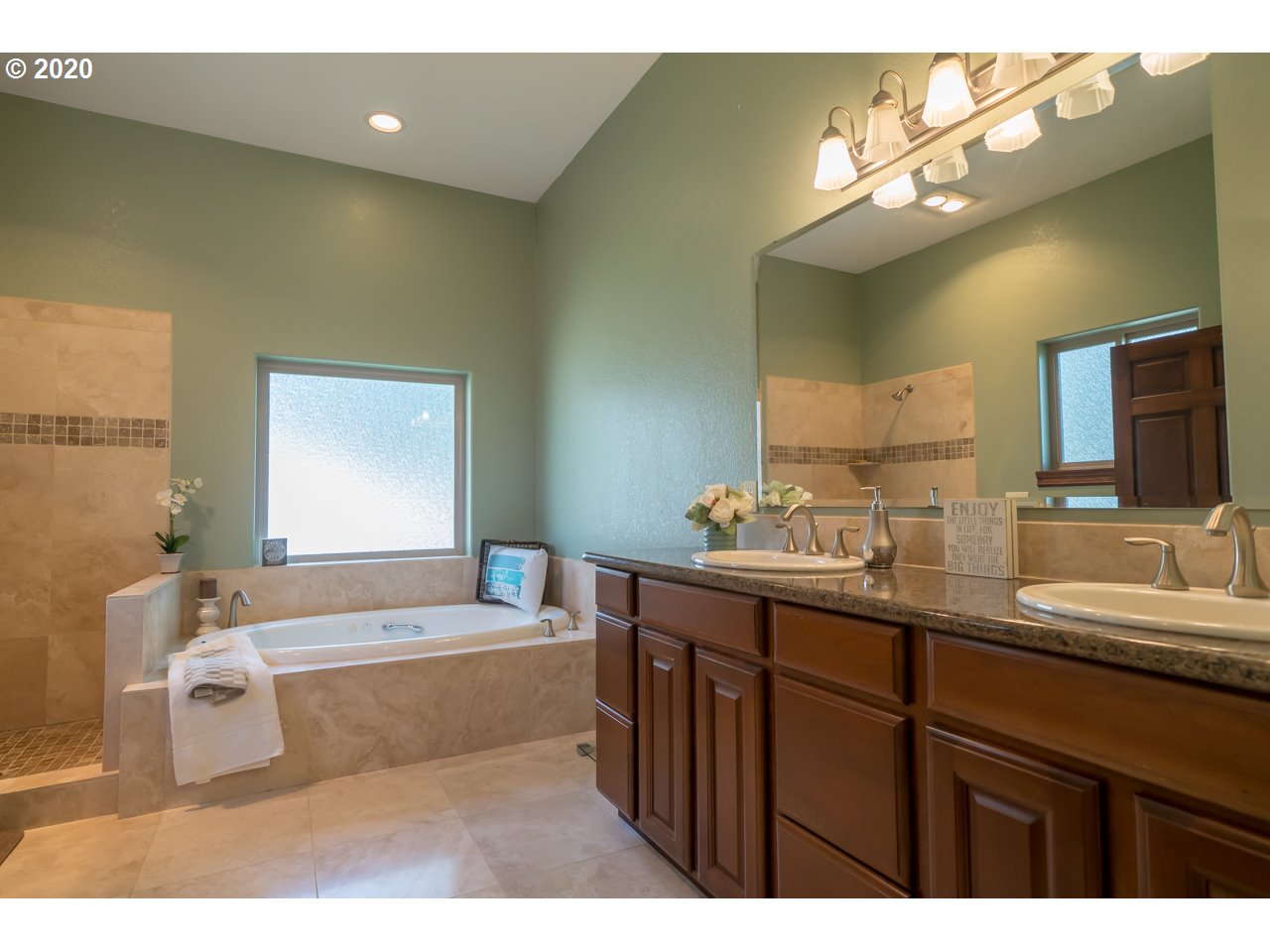 1058 Talbot Road Southeast Jefferson, OR 97352 - Photo 17 of 32 Gallery Image 17