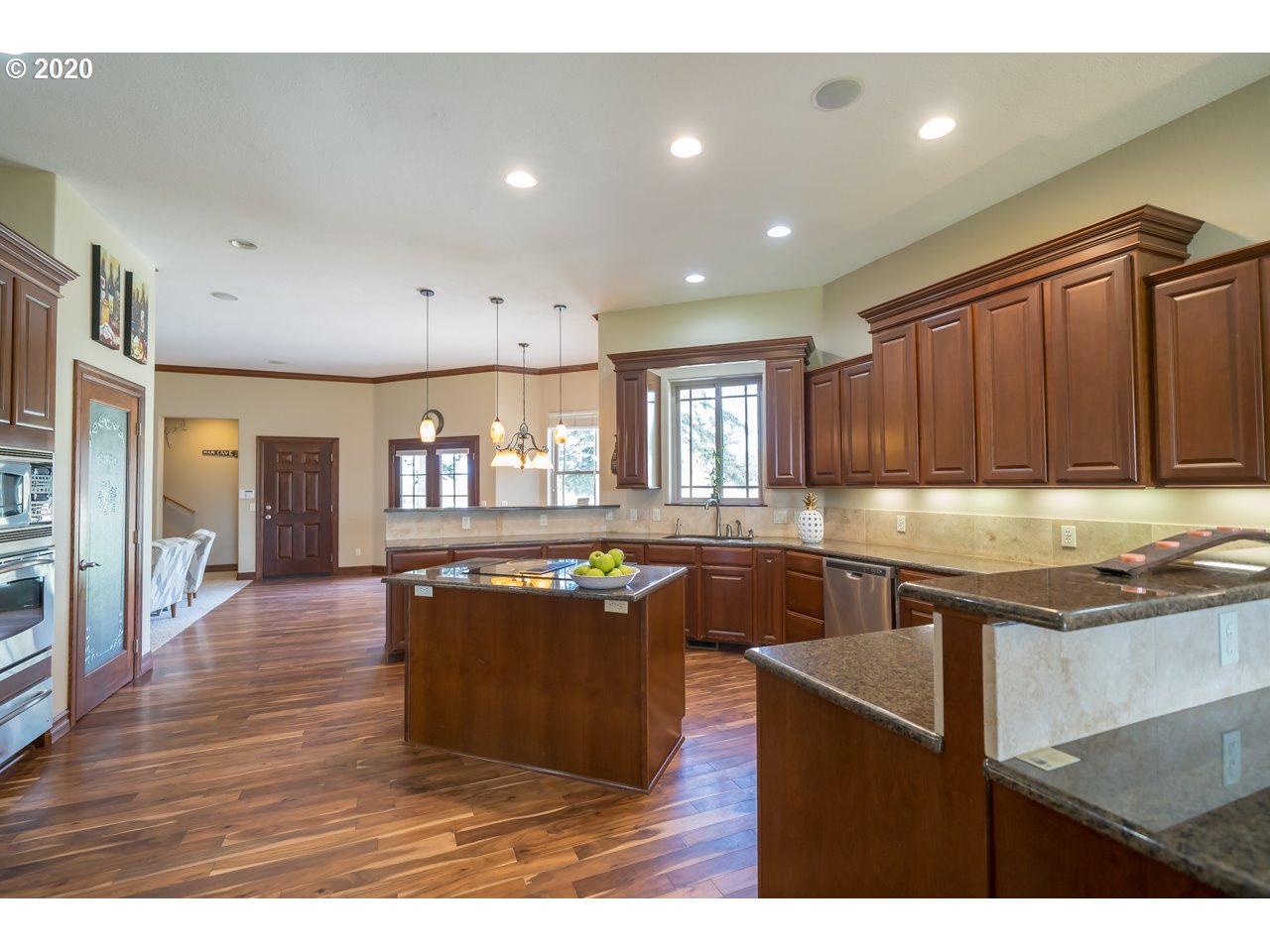 1058 Talbot Road Southeast Jefferson, OR 97352 - Photo 7 of 32 Gallery Image 7