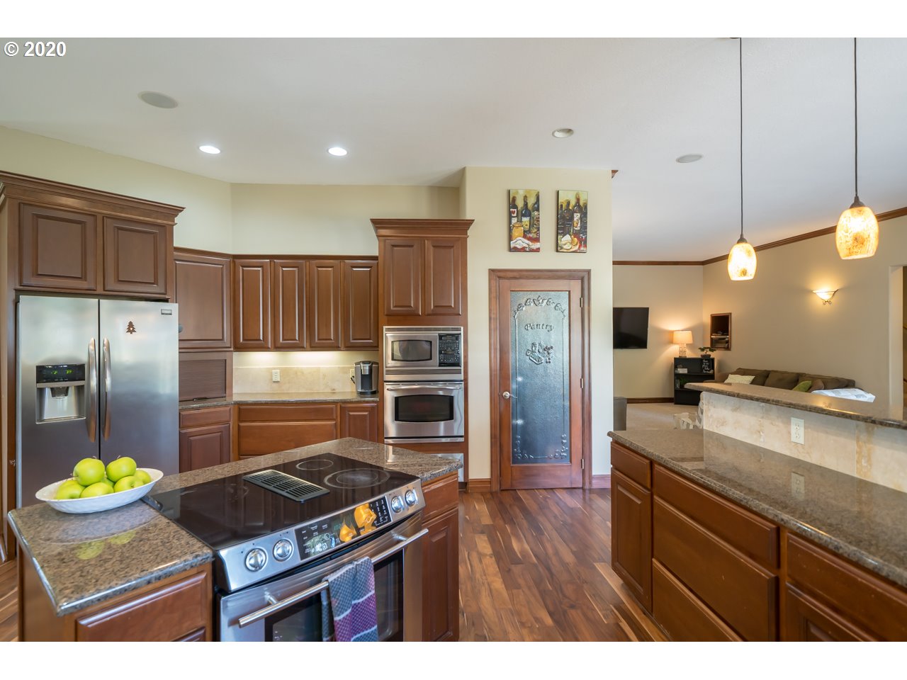 1058 Talbot Road Southeast Jefferson, OR 97352 - Photo 9 of 32 Gallery Image 9
