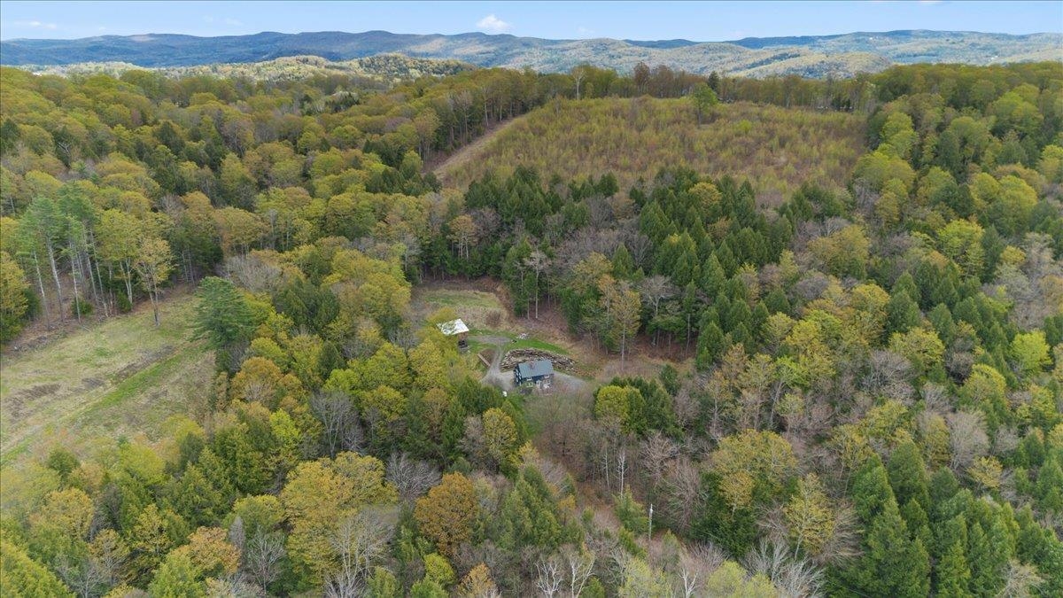 278 Spring Road Tunbridge, VT 05077 - Photo 47 of 52
