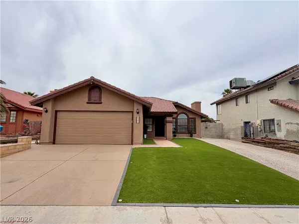 $2,150 | 6251 Desert Sun Drive, Las Vegas, NV 89110