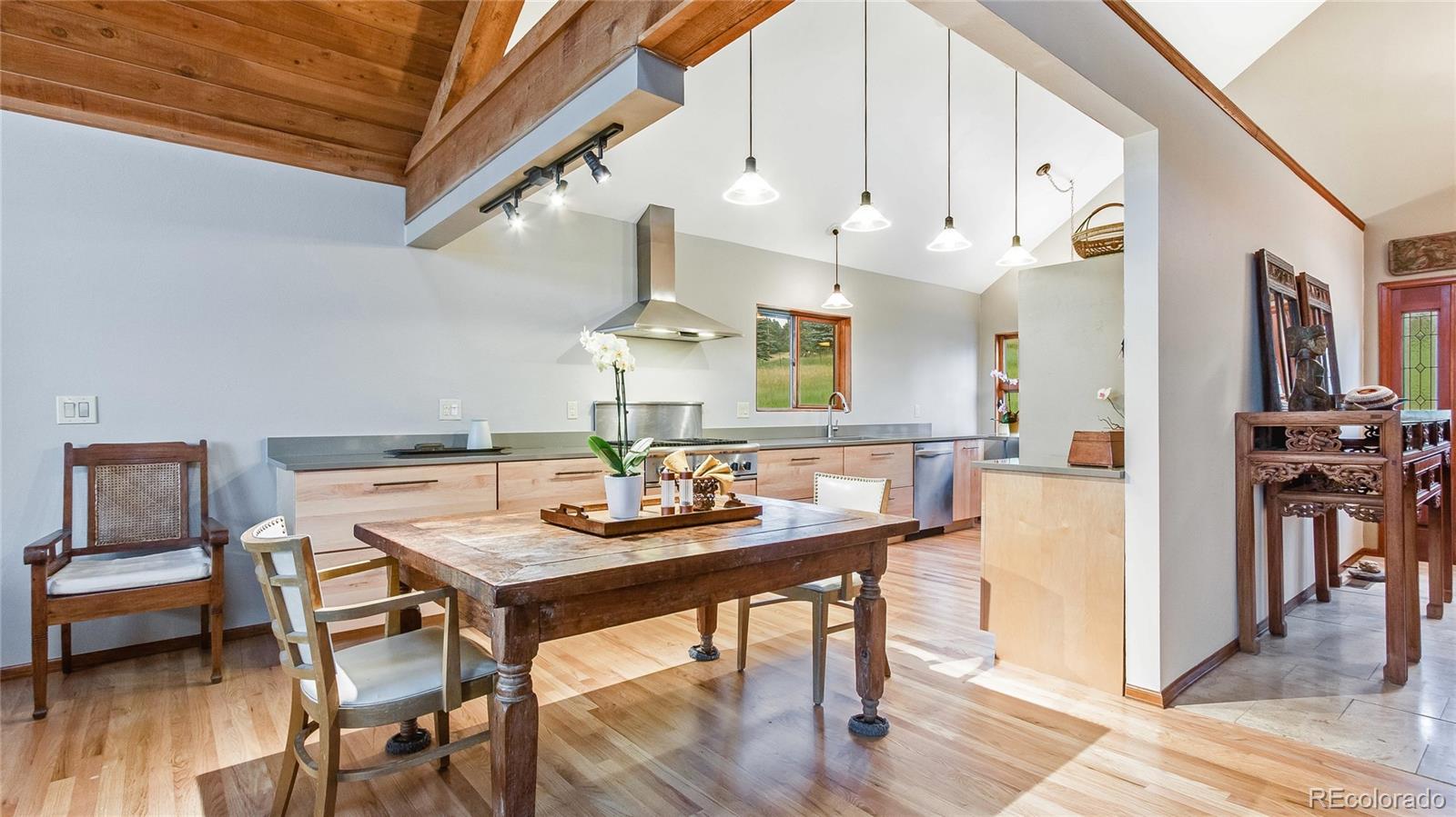 22226 Meadow View Road Morrison, CO 80465 - Photo 9 of 35